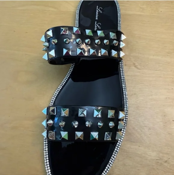NIB Lauren Lorraine Black Studded Gel Sandals Studley Black Women's Size 9 - Picture 3 of 4